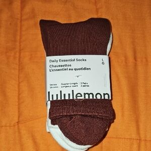 Lululemon Daily Essential Socks. 3 Pack! ROWD/WHT/BLLP! Gorgeous Sz Large! Women